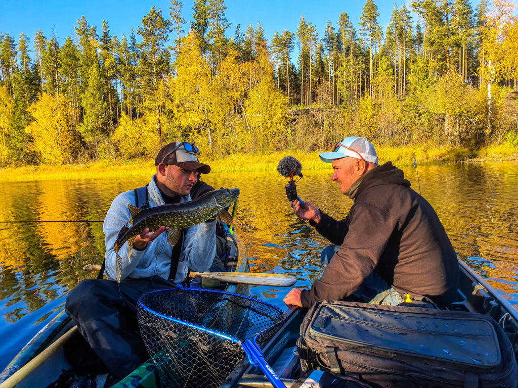Fishtique en plein tournage de pêche en Laponie suédoise