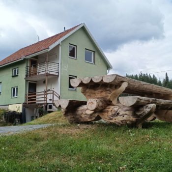 Vue extérieur de la maison d'hôtes pour nos séjours de pêche en laponie suédoise